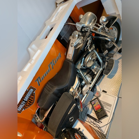Rare Collectible New Bright Harley Davidson Road King RC - Excellent Condition - Picture 9 of 9